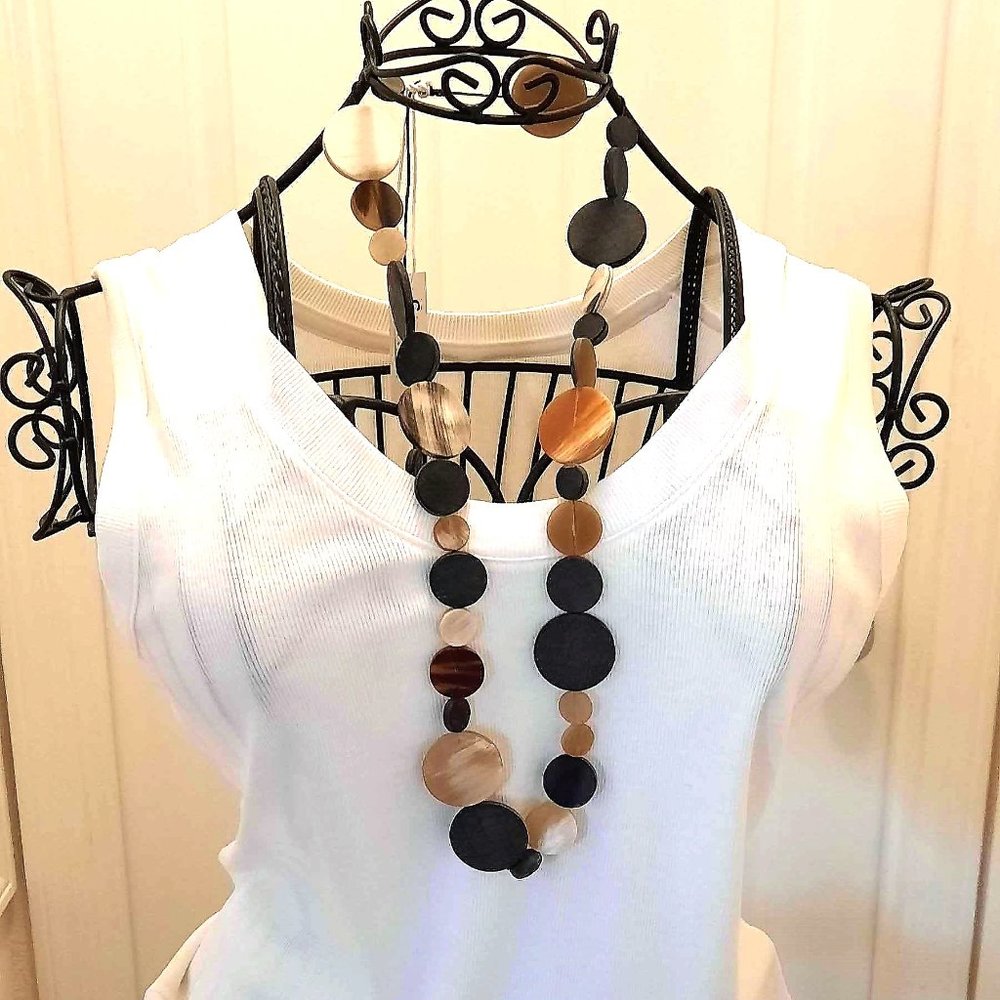 Faire Lunar Necklace, 28" w/Extender. via Stitch Fix. New in Box with Tags.